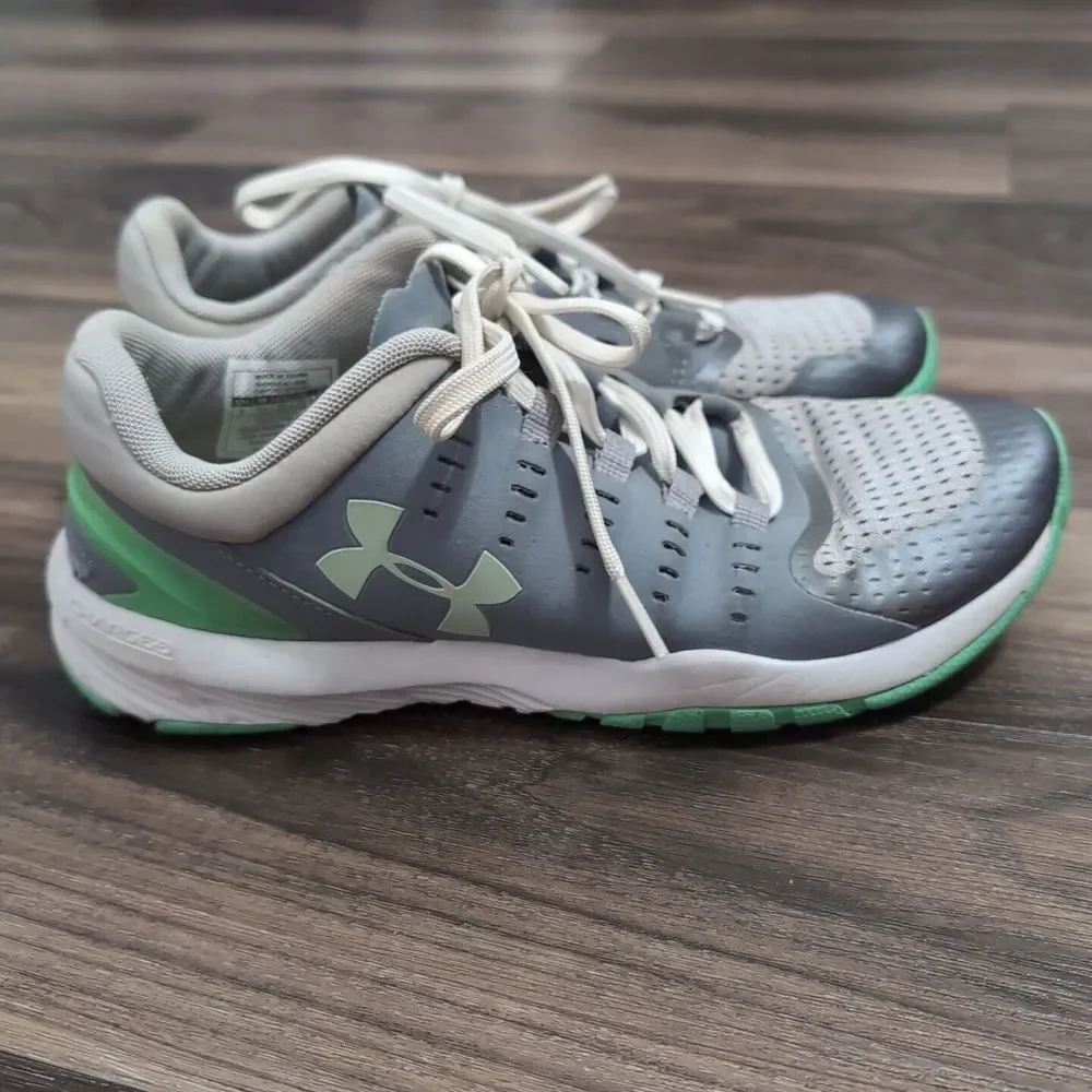 Under Armour Charged Women's 8 Running Shoes‎ White Green And Gray